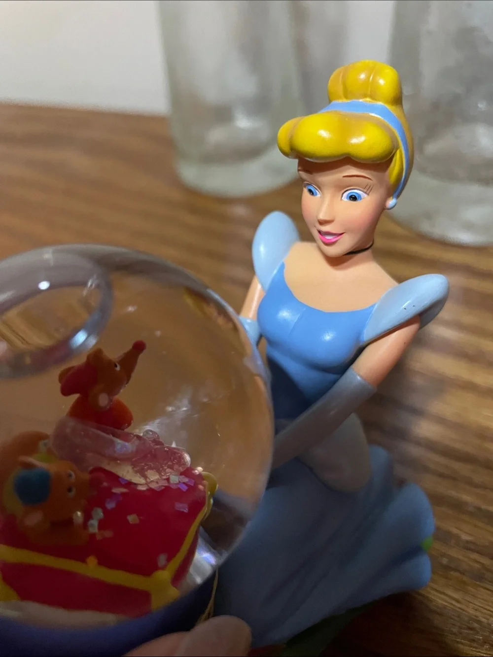 Cinderella Snow Globe - Picture 8 of 8